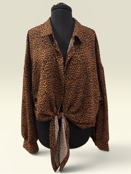 SHEIN CURVE Tops - SHEIN CURVE Brown Leopard Print Tie-Front Button Down Shirt